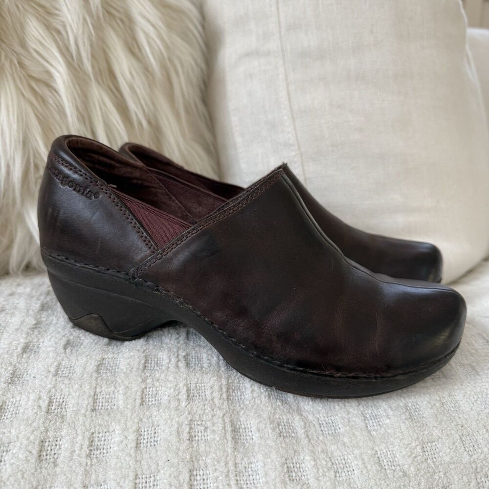 Patagonia Women's Better Clog Size 8.5 Brown Leather Slip On Rubber Outsole